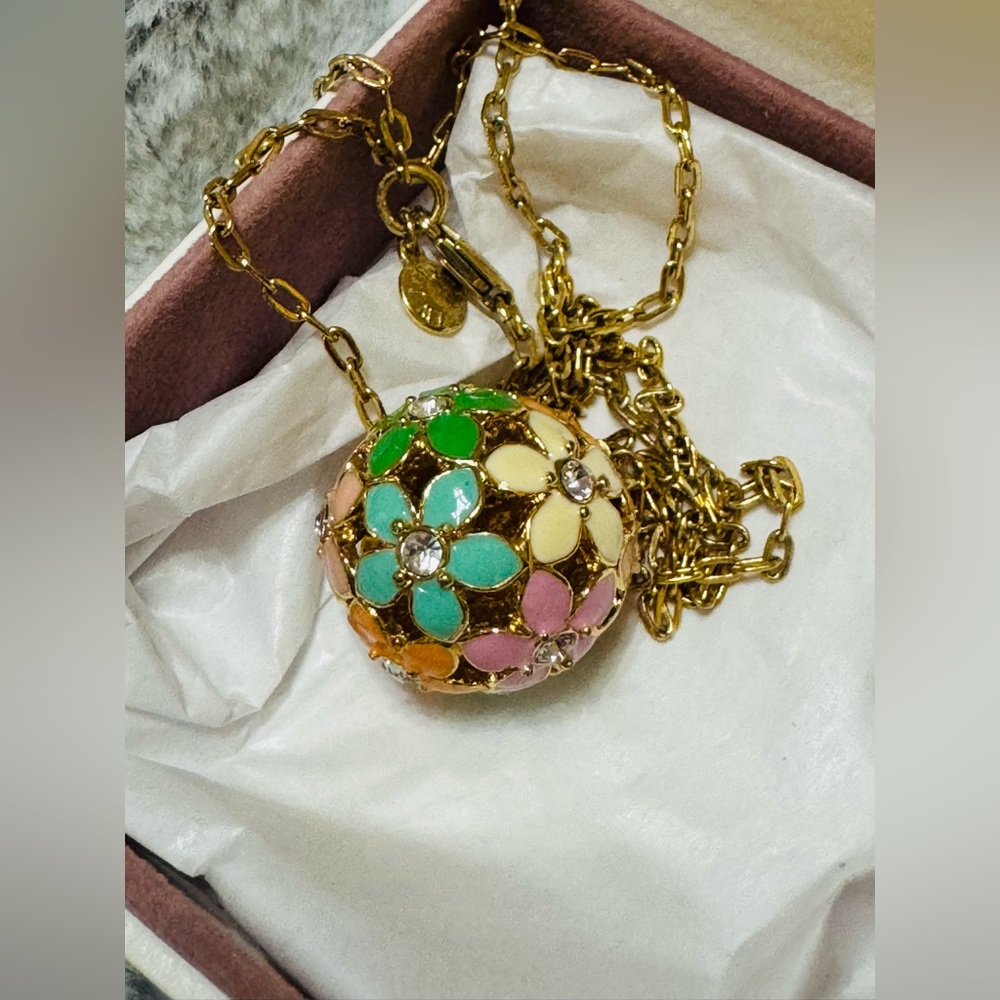 J. Crew Floral Goldtone Pendant Necklace